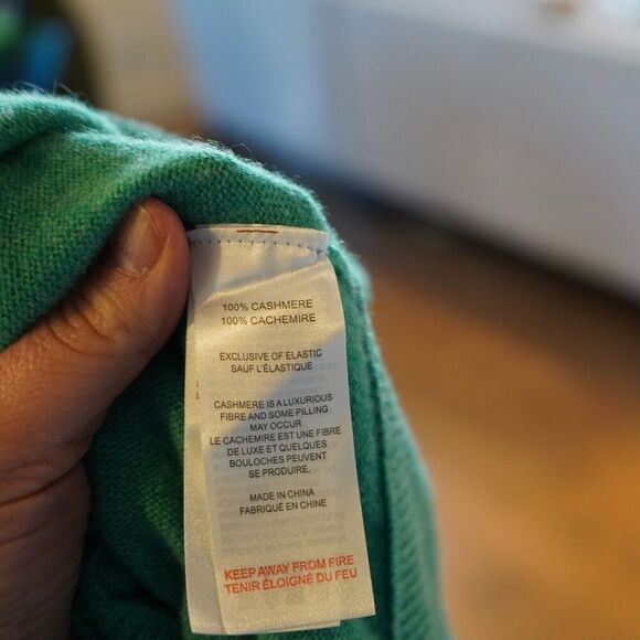 Crush 100% Cashmere Pullover Hoodie Rainbow‎ Wave Size Large Oversized NWT $368 - Picture 7 of 8